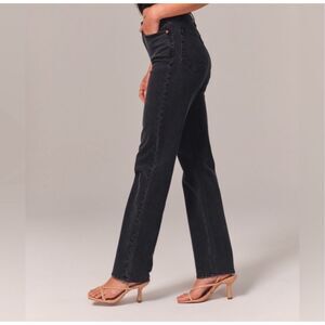 Abercrombie The 90s Straight Ultra High Rise Jeans, 28 / 6 Black A&F